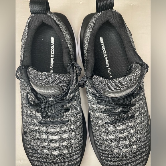 InfinityRN 4 Black /Grey Knit 👟 - Picture 10 of 11